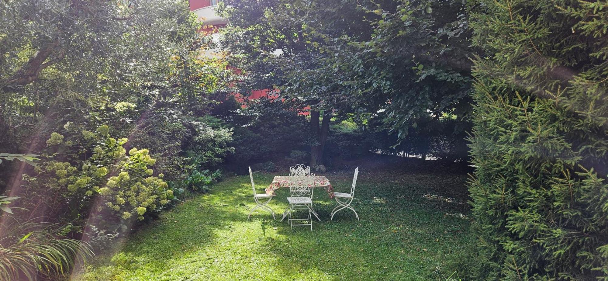 Appartamento Con Ingresso Autonomo, Giardino Privato E Portico Introbio 外观 照片